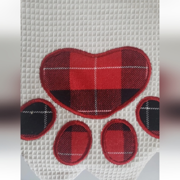DOG/CAT Paw Shape Plaid Pet Christmas Stocking NEW - Picture 3 of 4
